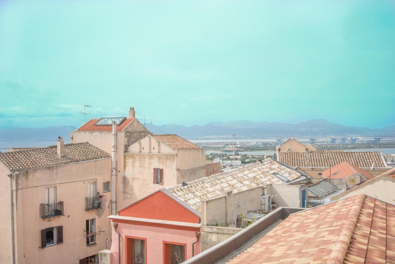 Appartamento Genovesi . Intero Apt . Wifi . Ac Cagliari Buitenkant foto