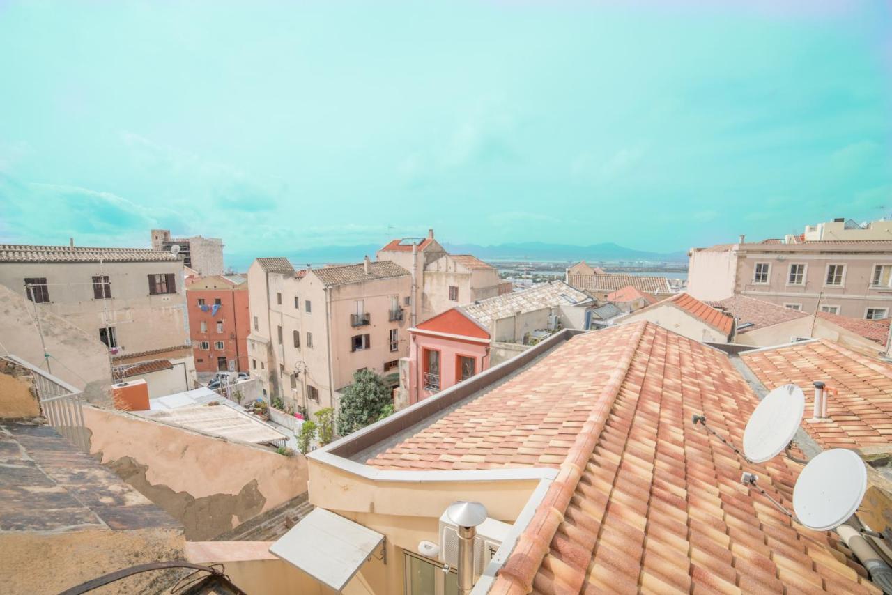 Appartamento Genovesi . Intero Apt . Wifi . Ac Cagliari Buitenkant foto