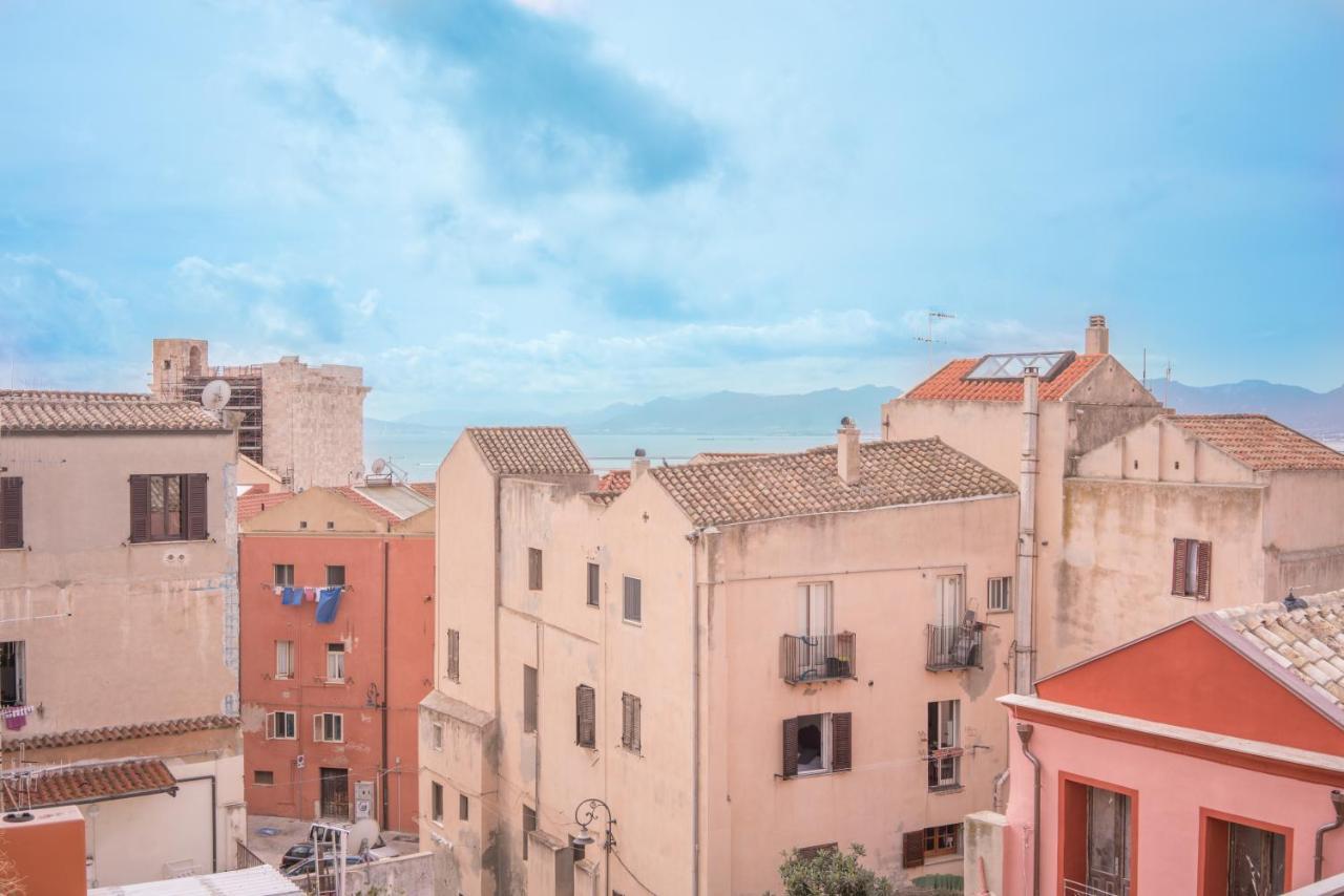 Appartamento Genovesi . Intero Apt . Wifi . Ac Cagliari Buitenkant foto